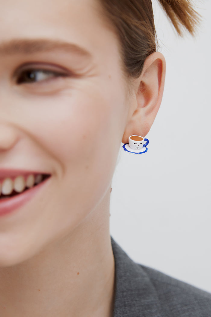 Les Néréides N2 Asymmetric Post Earrings With Blue And White Teapot And Little Yellow Stone - White