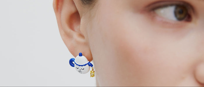 Les Néréides N2 Asymmetric Post Earrings With Blue And White Teapot And Little Yellow Stone - White