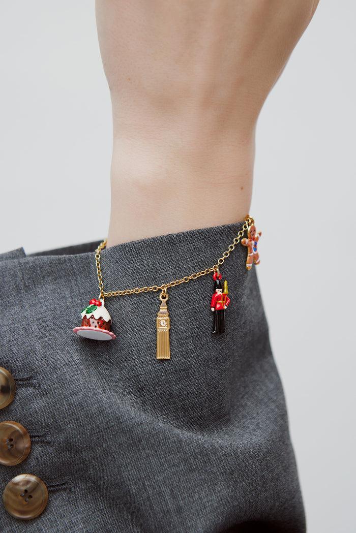 Les Néréides N2 Christmas Pudding Big Ben King's Guard And Gingerbread Charm Bracelet - Multicolor