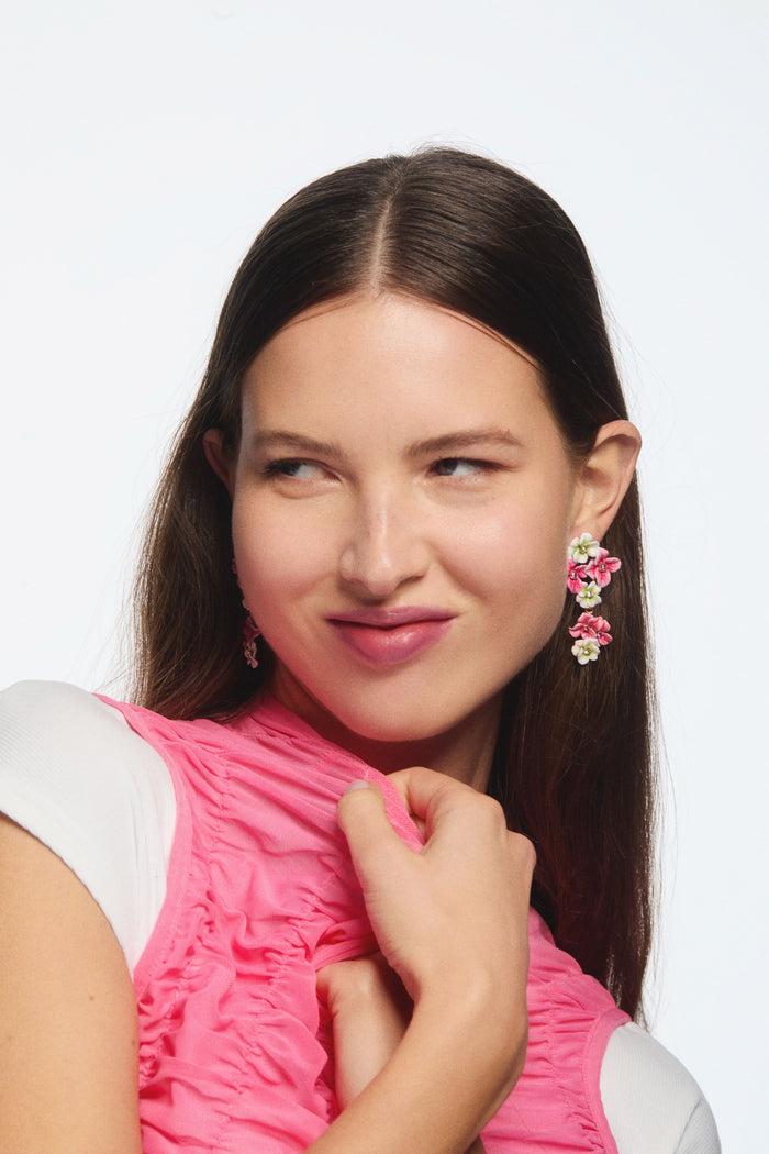 Les Néréides Pink And White Hydrangea Flower Dangle Post Earrings - Pink