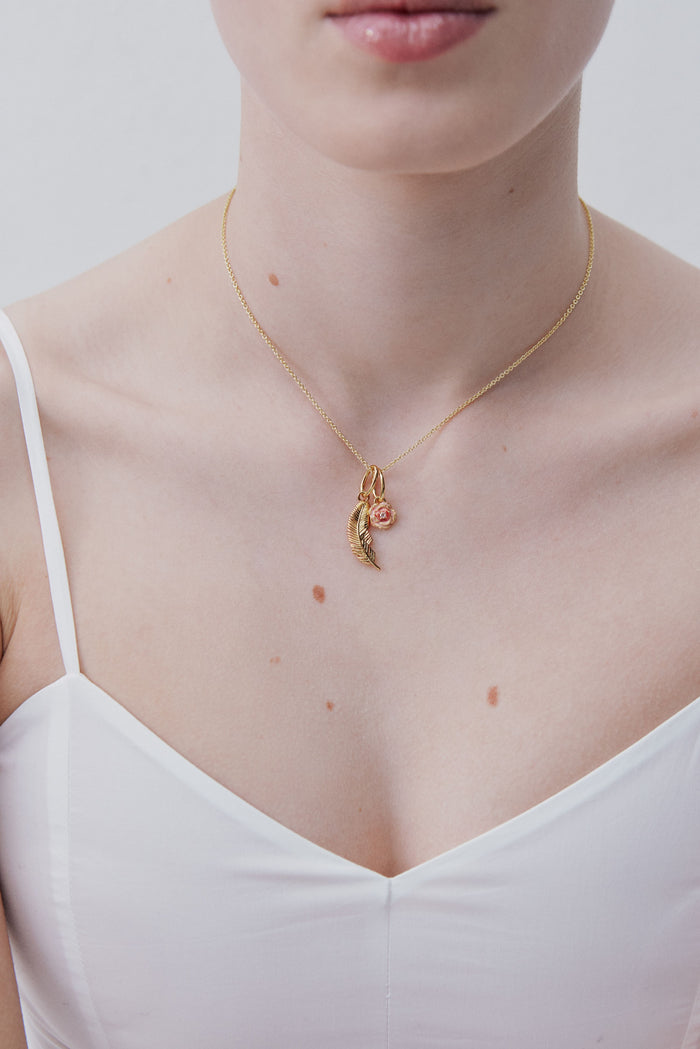 Les Néréides Rose Pendant - Passion And Devotion - Multicolor