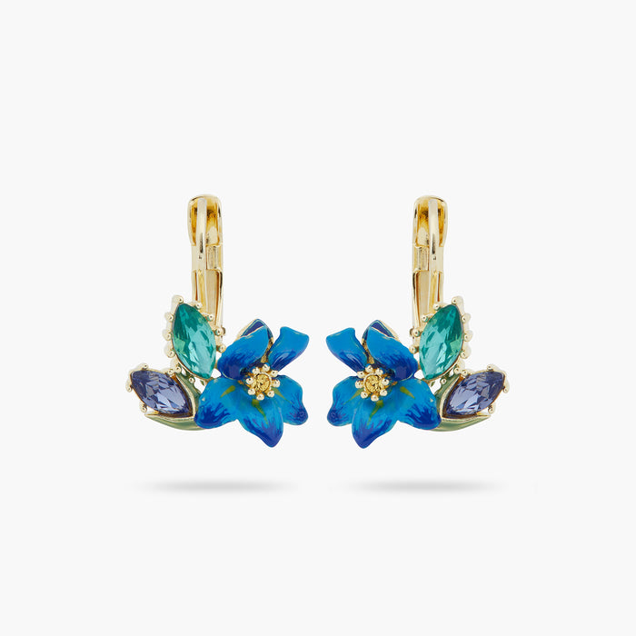 les néréides Siberian Iris and Faceted Glass Sleeper Earrings - Blue