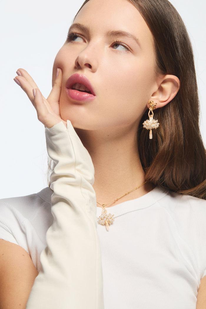 Les Néréides White And Gold Ballerina Post Earrings - White / Gold