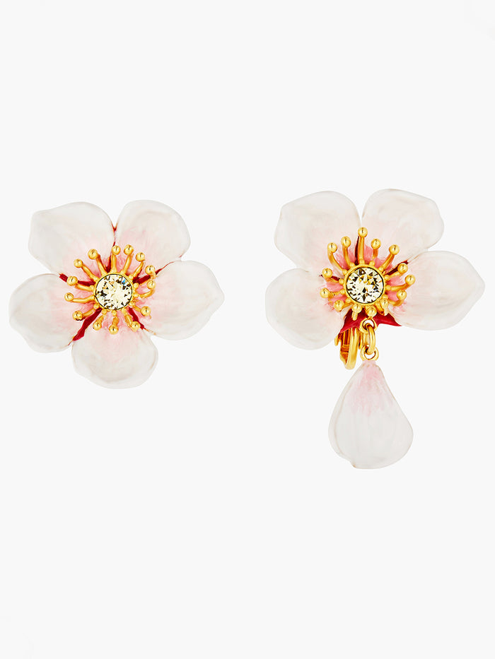 les néréides White Cherry Blossom Dangling Clip-on earrings - White