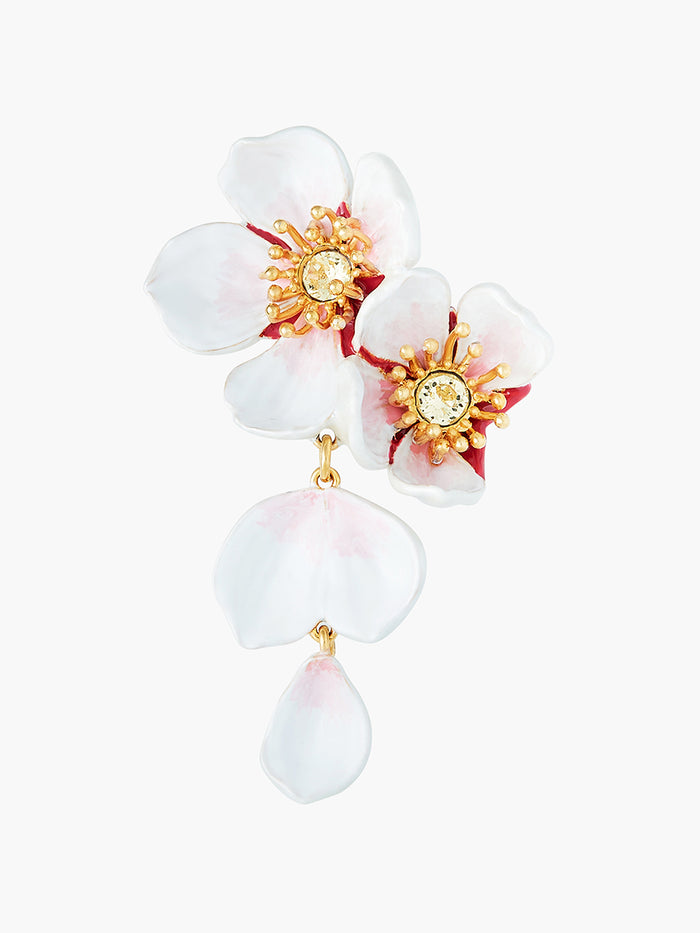 Les Néréides White Cherry Blossom Dangling Earrings - Blanc