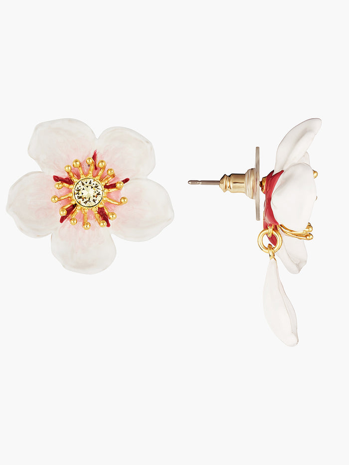 Les Néréides White Cherry Blossom Post Earrings - Blanc