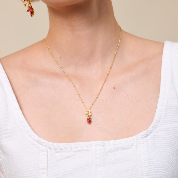 Les Néréides Wild Strawberry And Pink Flower Pendant Necklace - Multicolor
