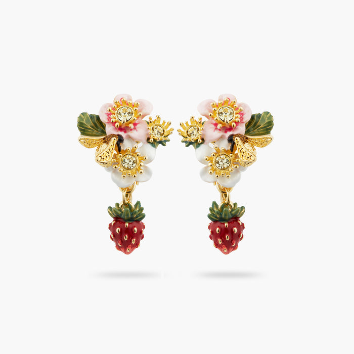 les néréides Wild Strawberry and Strawberry Flower Clip-On Earrings - Multicolor