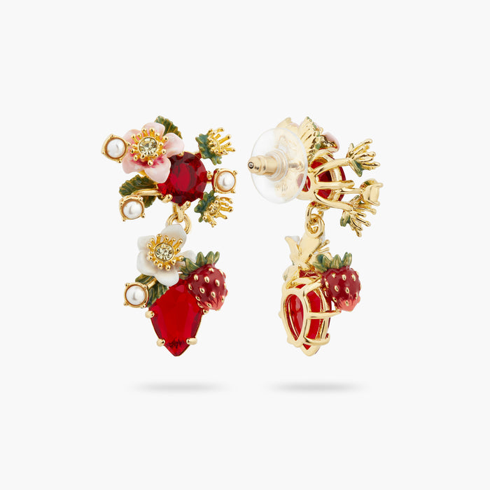 Les Néréides Wild Strawberry And Strawberry Flower Post Earrings - Multicolor