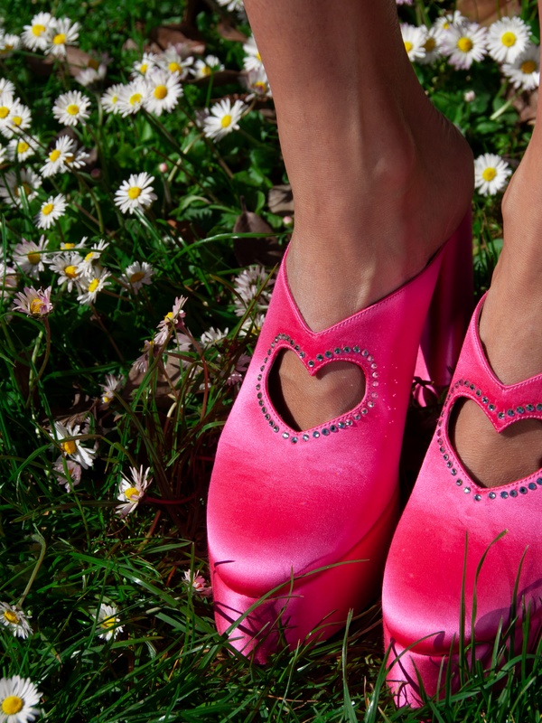 Les Petits Joueurs Pink Sole Heart Platform