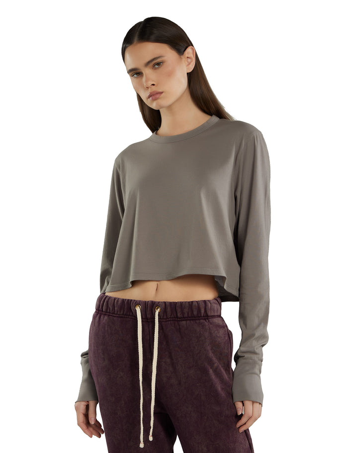 les tien Mert Long Sleeve Crop Tee