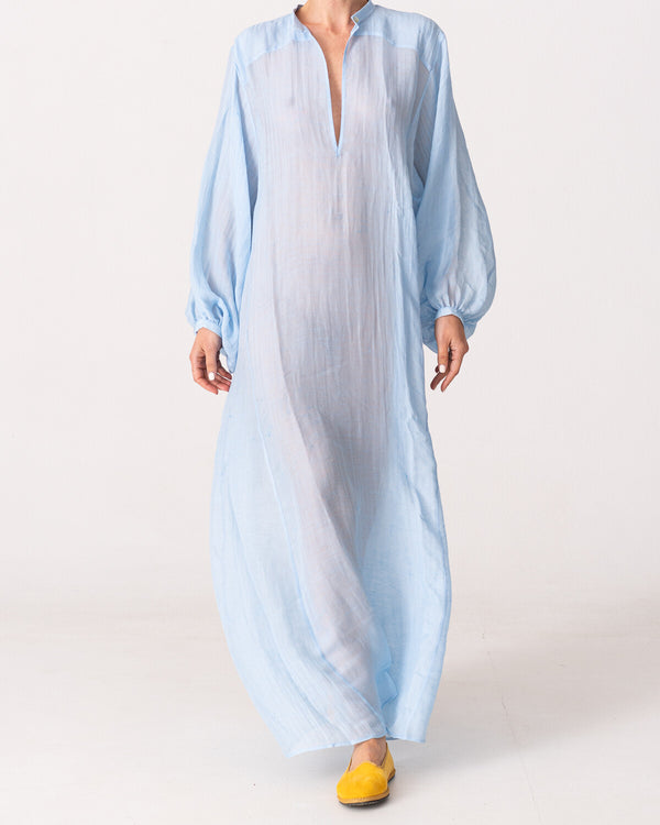 les vacances d'irina The invisible dress