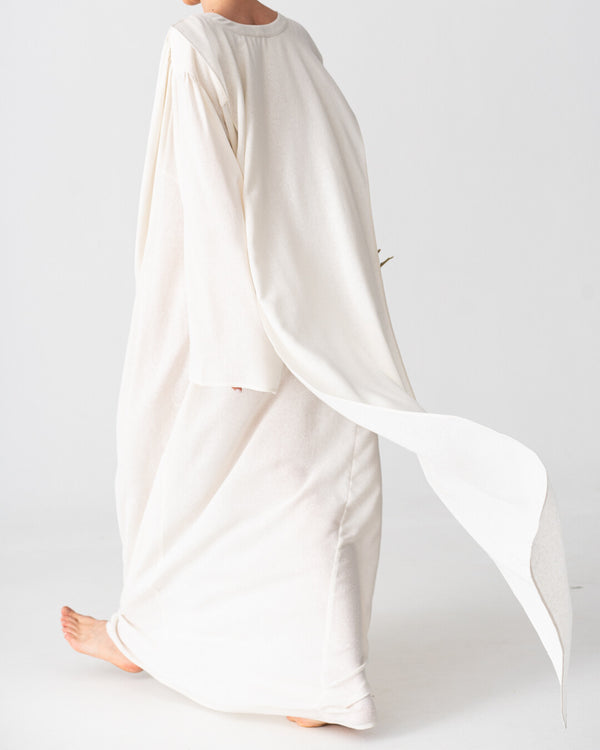 Les Vacances D'irina THE SILK POEME