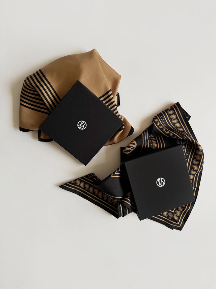 Lescarf PAISLEY SCARF | BLACK & GOLD | 50 CM