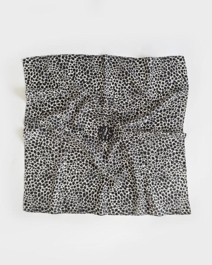 lescarf PRE ORDER - WOOL SCARF | WHITE & GREY | 65 CM