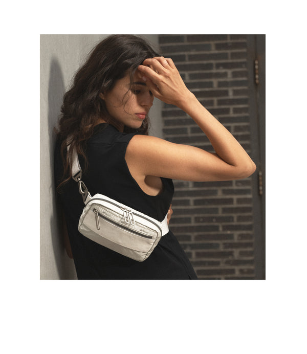 Lesportsac Essential Rectangular Crossbody