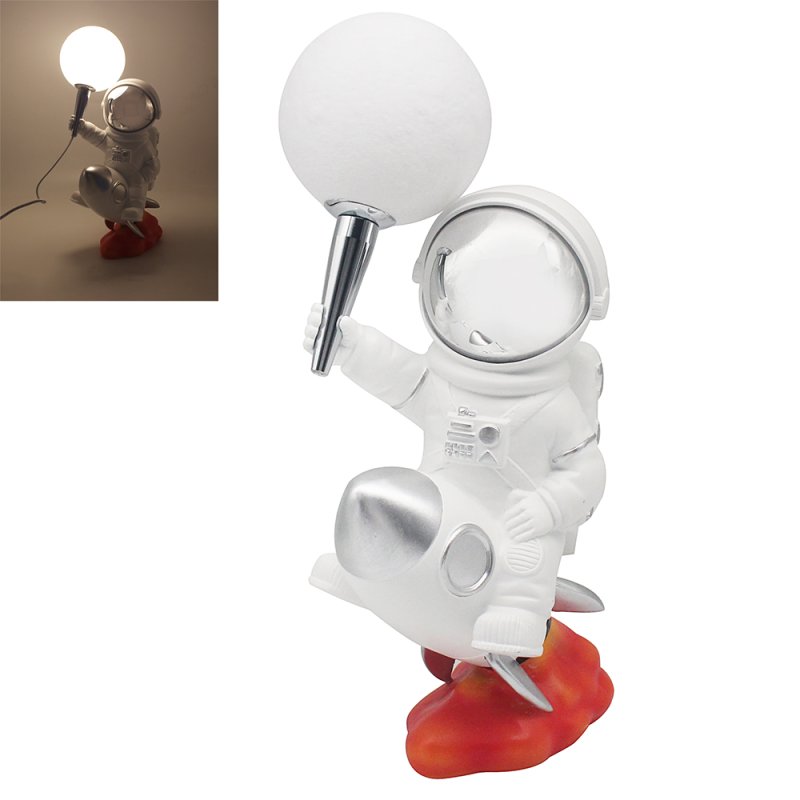 Lesser & Pavey ASTRONAUT ON ROCKET LAMP LED LP75111