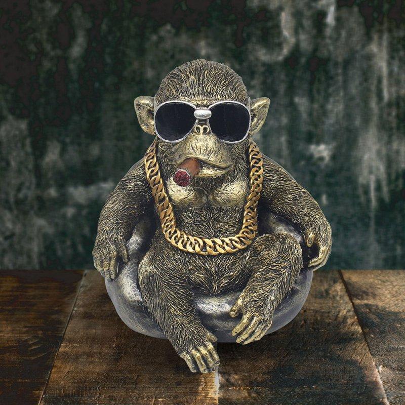 lesser & pavey GORILLA CHILLING LP75815