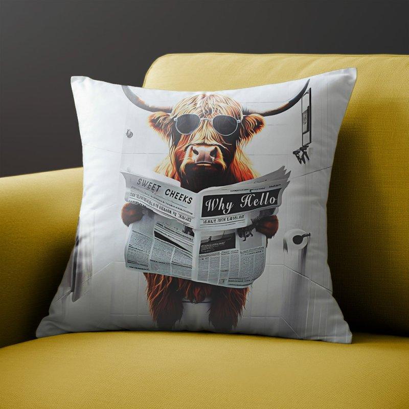 lesser & pavey HIGHLAND COW LOO CUSHION LP75670