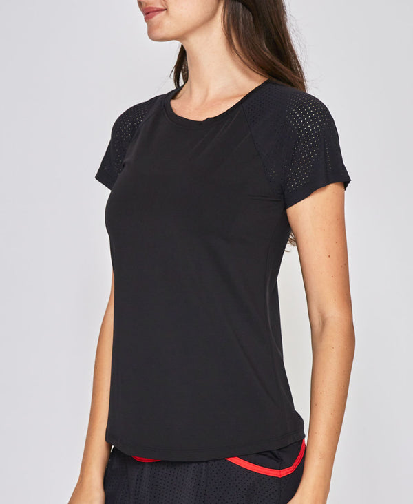 L'etoile PERFORMANCE SHORT SLEEVE TEE Black