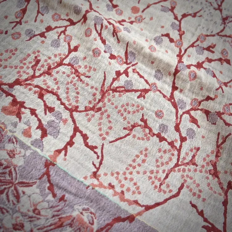 Létol Eliette 201 Rouge Chantilly - Létol Organic Cotton Scarf Made In France - Best Seller