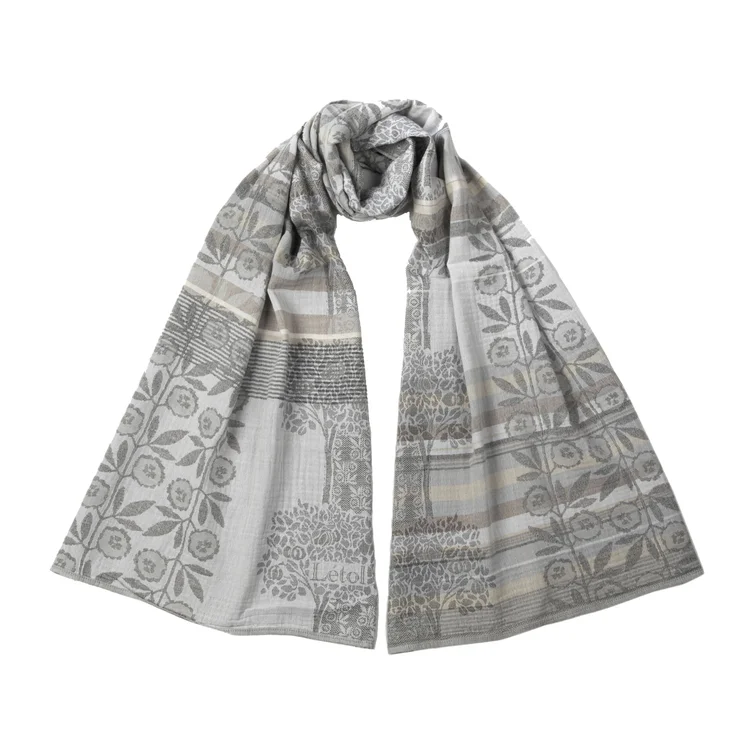 létol Margaret 101 Porcelaine - Létol Organic Cotton Scarf - made in France - Permanent collection létol Margaret 101 Porcelaine - Létol Organic Cotton Scarf - made in France - Permanent collection
