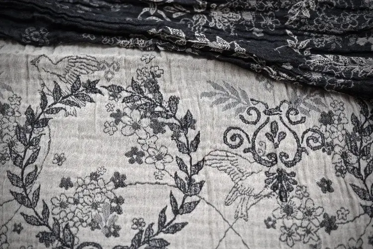 Létol Morticia 1 Noir - Létol Organic Cotton Scarf Made In France - Permanent Collection