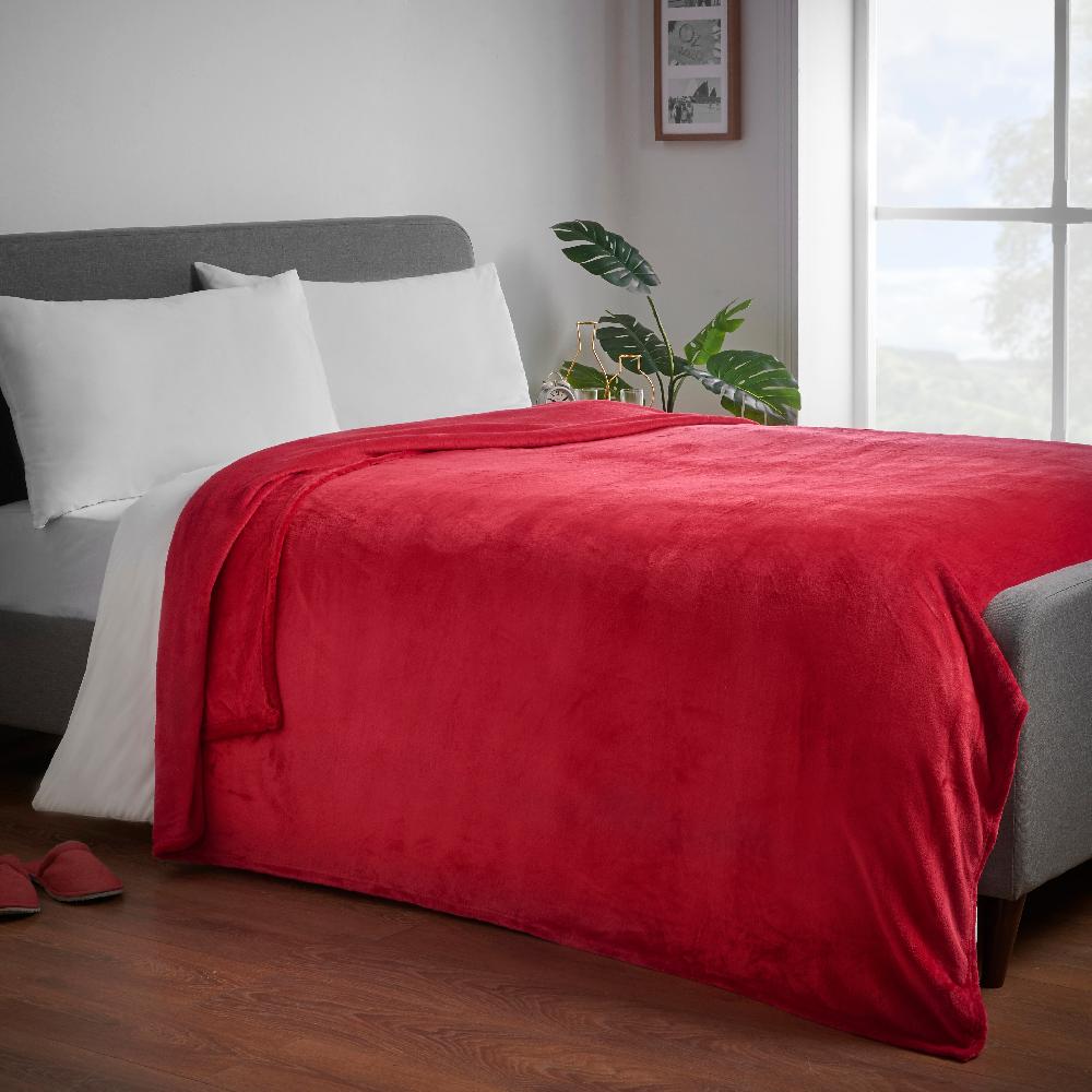 Lewis's Super Soft Flannel Throw - Red