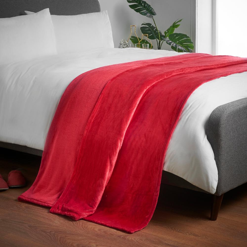 Lewis's Super Soft Flannel Throw - Red