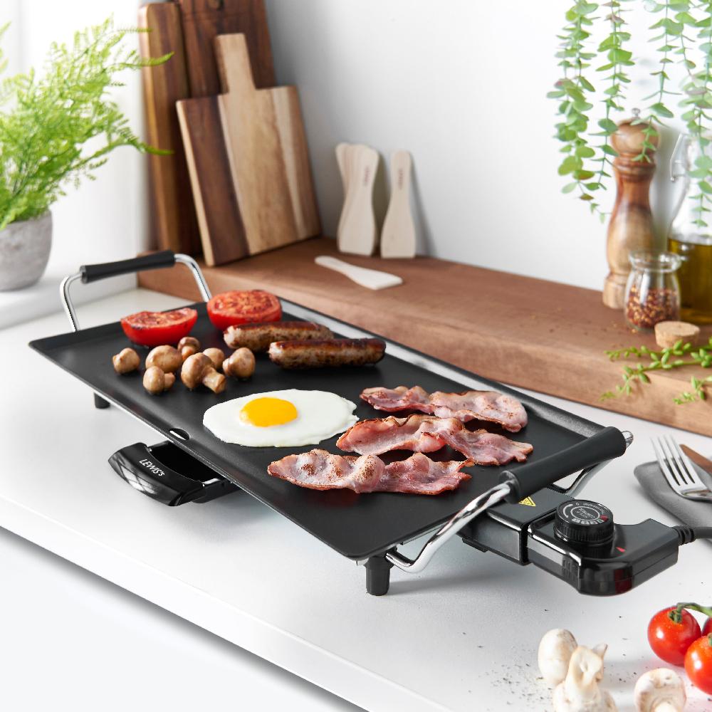 Lewis's Lewis's Teppanyaki Grill Large Non-stick Electric Table Top 58 X 26.5 X 10.1cm