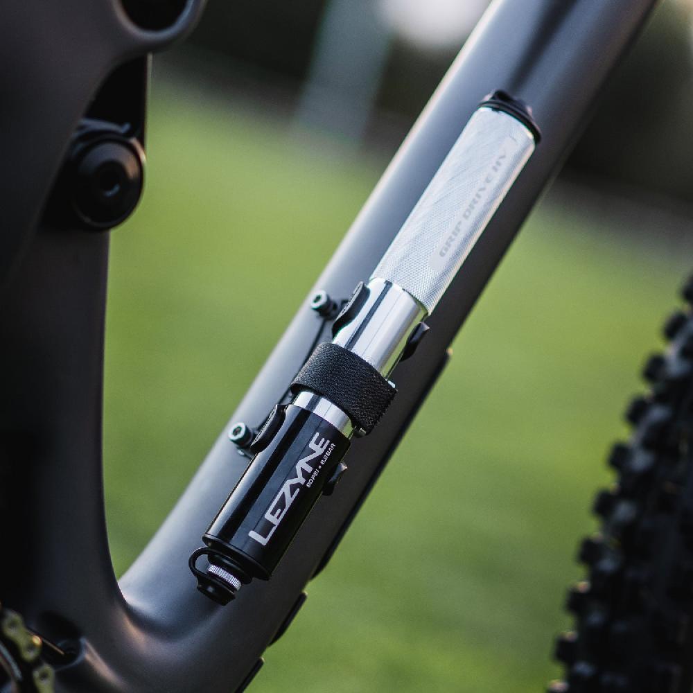 Lezyne HV PUMP MOUNT W/STRAPS - POCKET + GRIP DRIVE