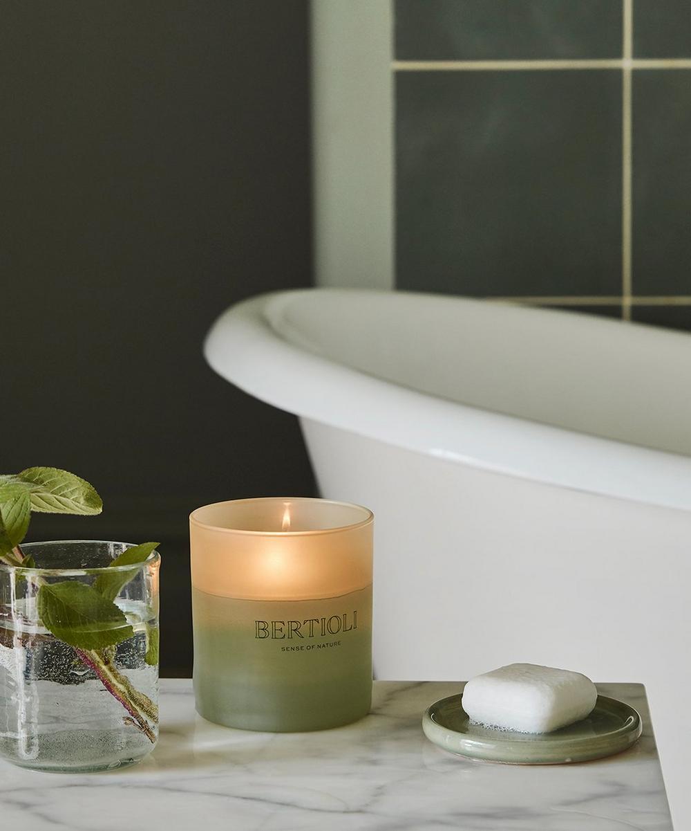 liberty london Bertioli Water Meadow 3-In-1 Shampoo Bar 90g