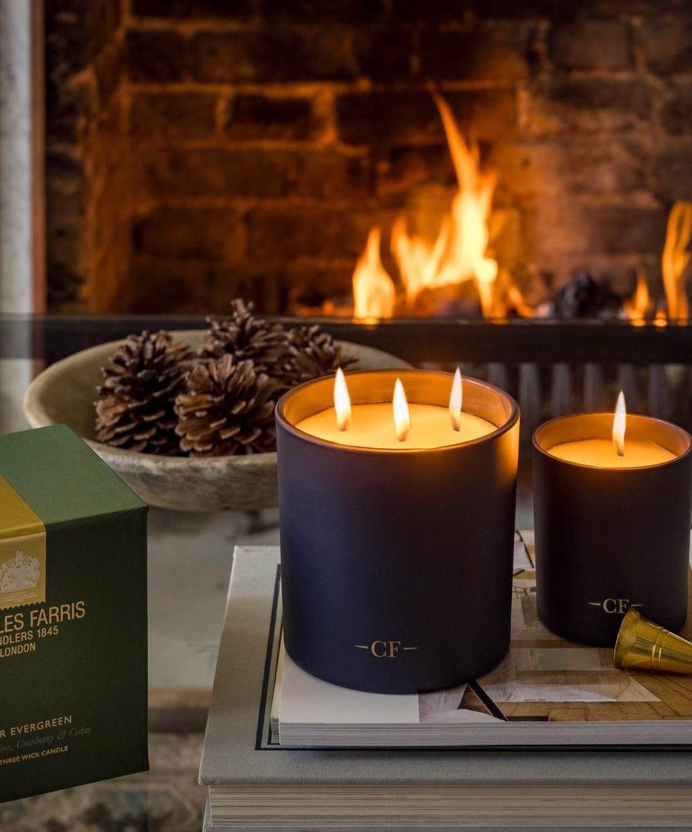 Liberty London Charles Farris Winter Evergreen Signature 1-Wick Candle 210g