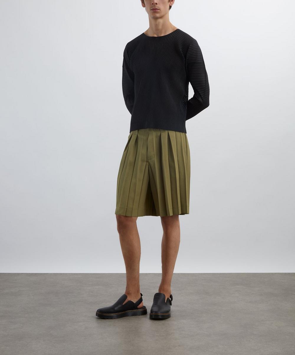 liberty london HOMME PLISSÉ ISSEY MIYAKE EDGE ENSEMBLE Khaki Pleated Shorts