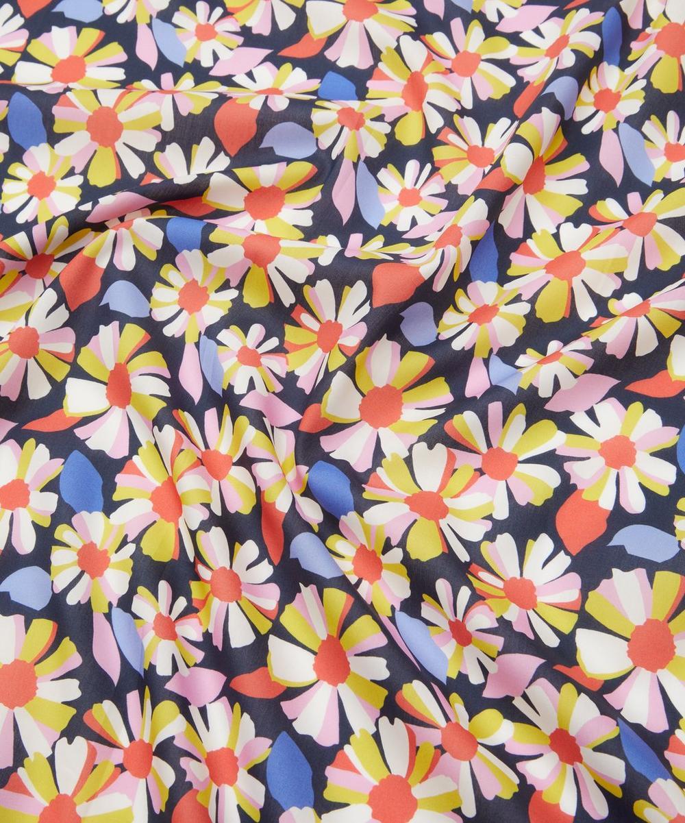 Liberty London Liberty Fabrics Daisy Olive Tana Lawn Cotton™