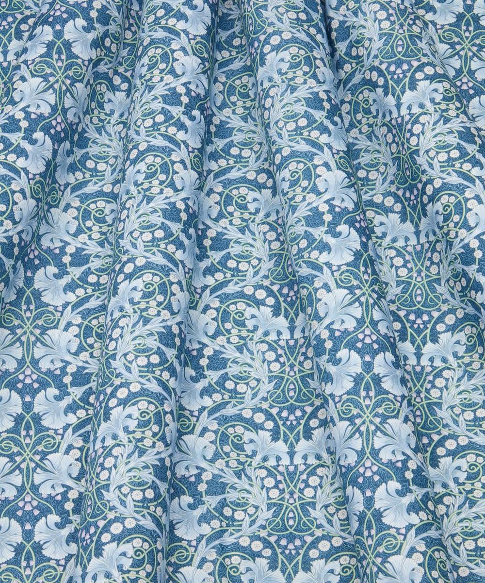 Liberty London Liberty Fabrics Faulkner Carnations Tana Lawn Cotton™