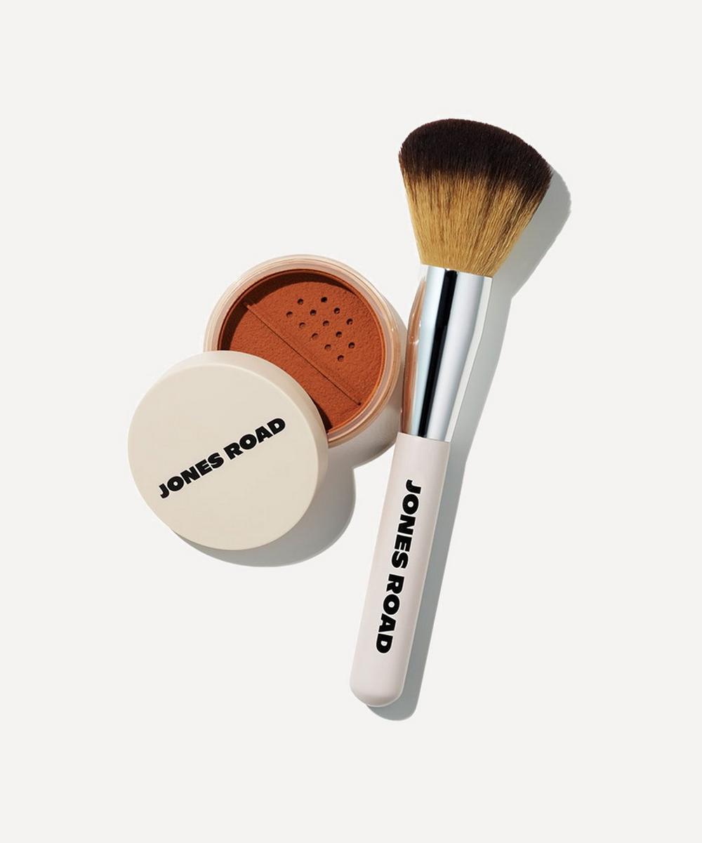 liberty london Jones Road The Face Powder Brush