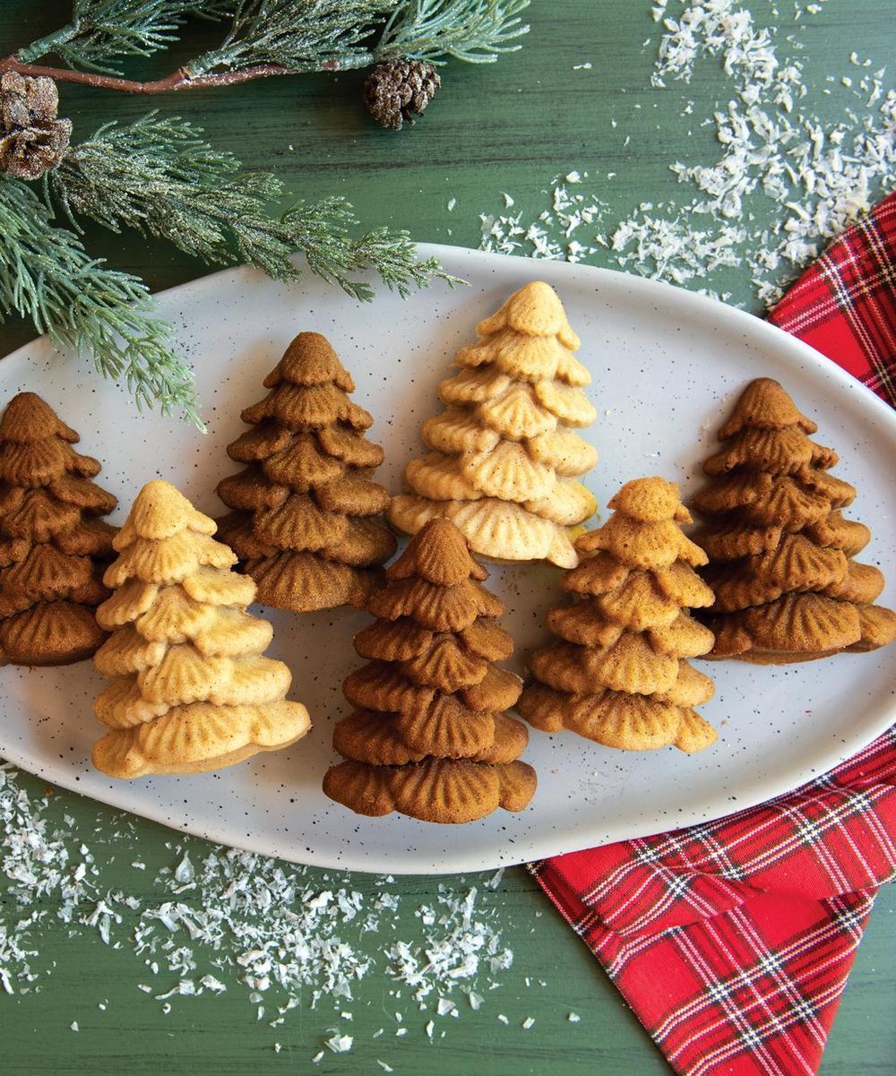 liberty london Nordic Ware Evergreen Tree Cakelet Pan