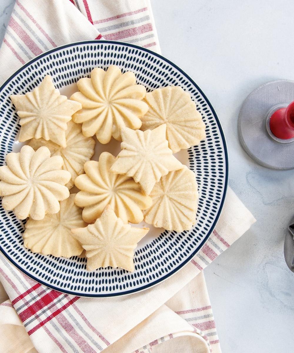 liberty london Nordic Ware Pretty Pleated Cookie Stamps