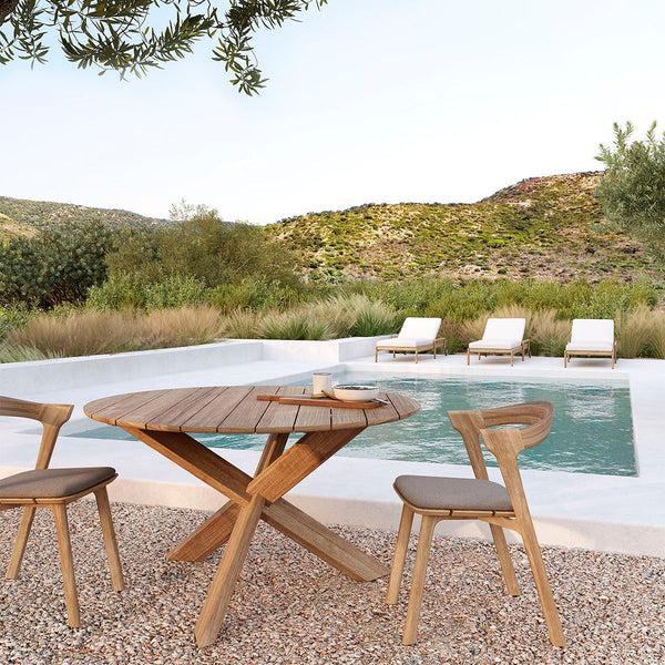 Life Interiors Circle Outdoor Dining Table (Teak 136cm)