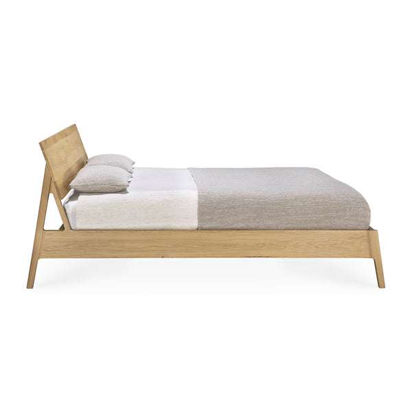 Life Interiors Air Queen Bed Frame (Oak)