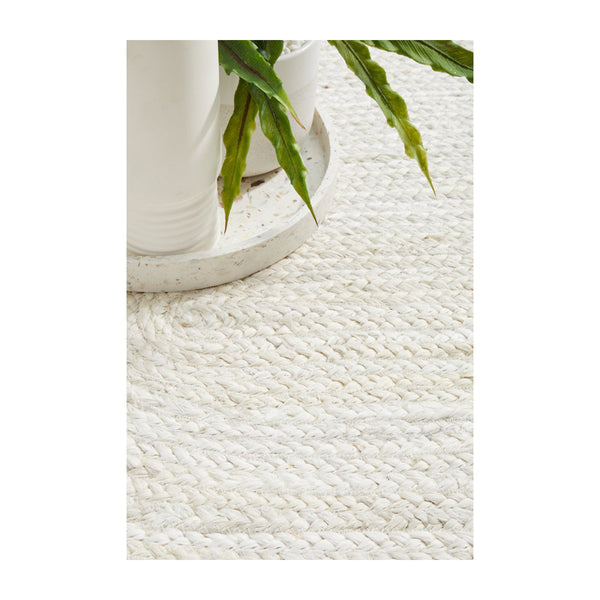 Life Interiors Bondi Oval Rug (White)