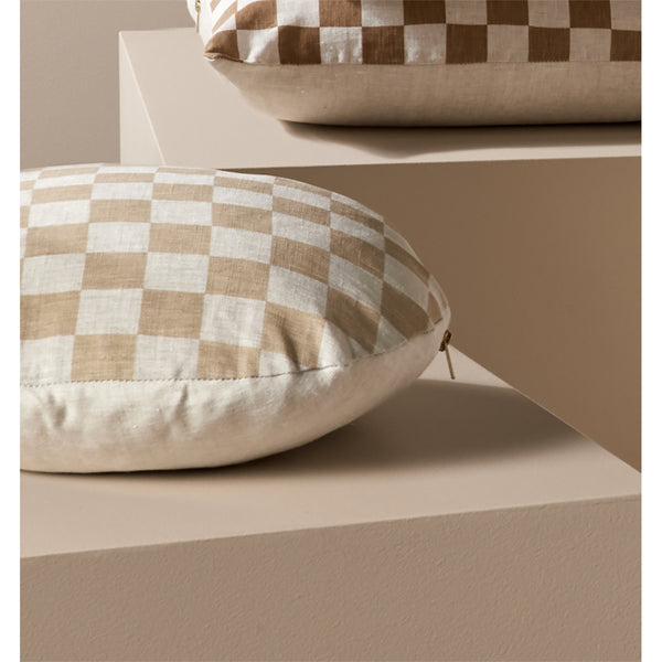 Life Interiors Check Round Cushion