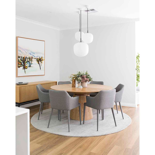 Life Interiors Classique Round Dining Table (150cm)