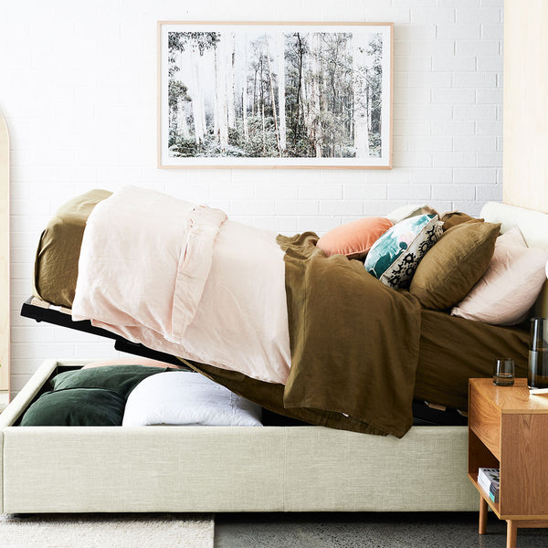 Life Interiors Dane Storage Queen Bed