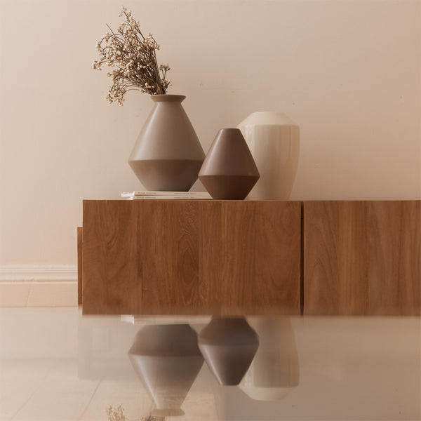 Life Interiors Dorothy Vase