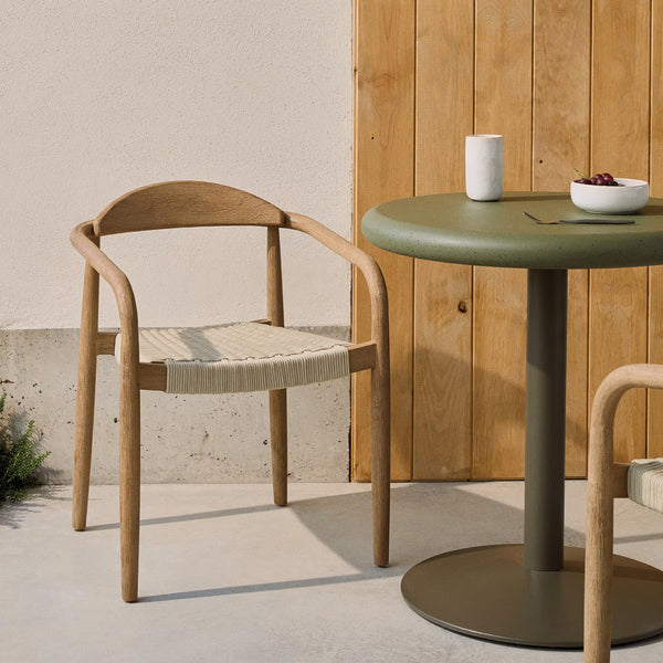 Life Interiors Esilda Outdoor Round Dining Table