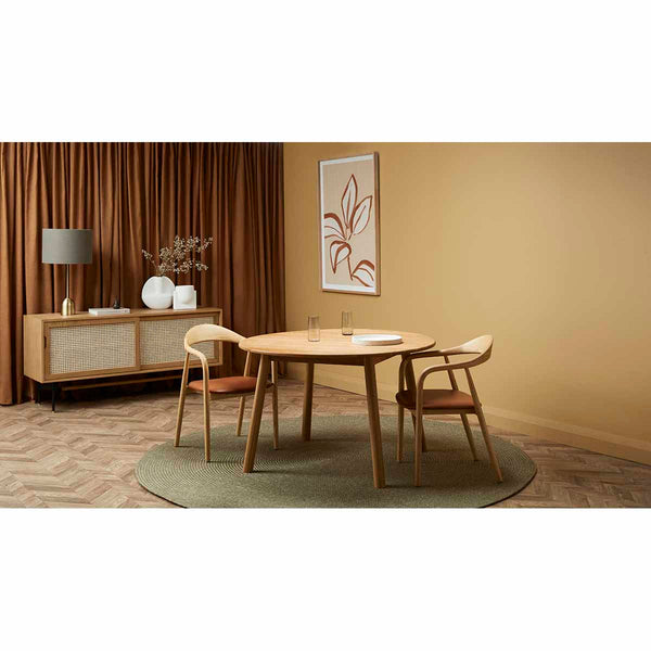 Life Interiors Finland Round Dining Table (Oak)