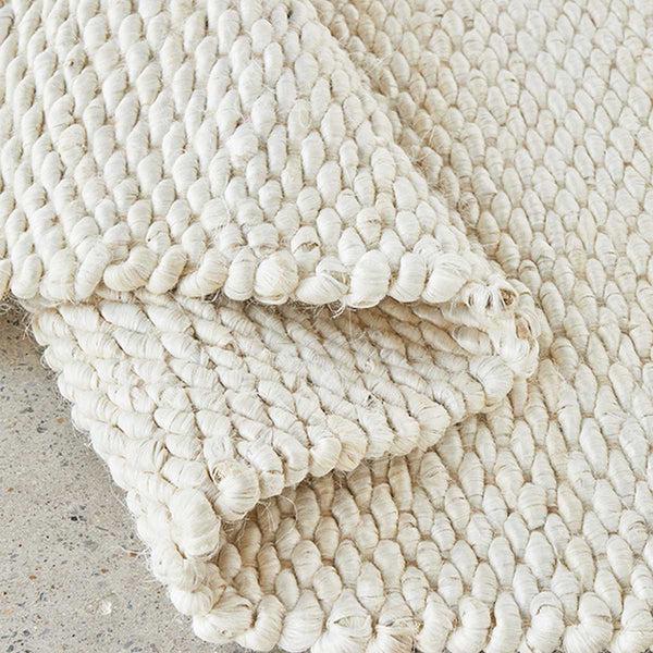 Life Interiors Hive Runner Rug (White)