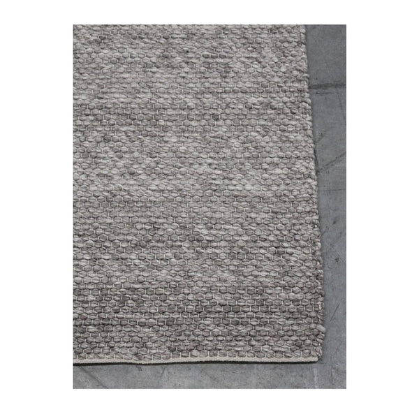 Life Interiors Hunter Rug (Silver)